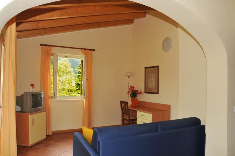 Woonkamer - Residence Vico - Idro See